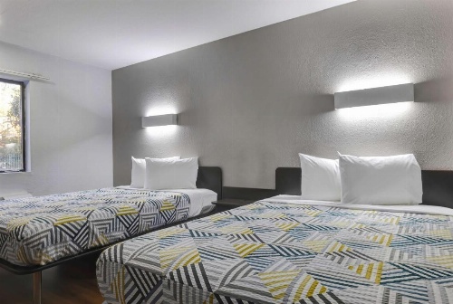 Motel 6 Little Rock AR South image 6